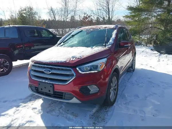 1FMCU0J90HUA63758 2017 FORD ESCAPE - Image 2