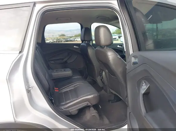 1FMCU0J90HUA82763 2017 FORD ESCAPE - Image 8