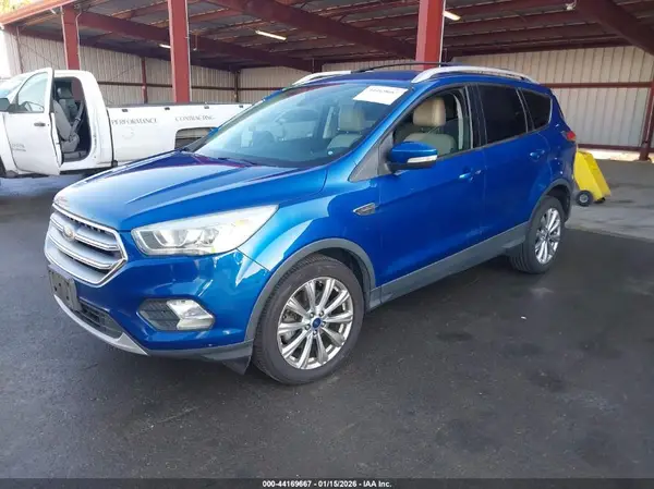 1FMCU0J90HUA94976 2017 FORD ESCAPE - Image 2