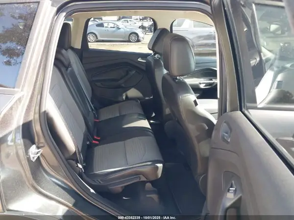 1FMCU0J90HUB61155 2017 FORD ESCAPE - Image 8