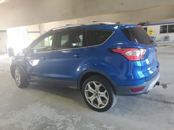 1FMCU0J90HUC30930 2017 FORD ESCAPE - Image 2