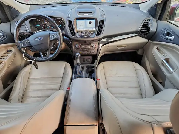 1FMCU0J90HUC35559 2017 FORD ESCAPE - Image 8