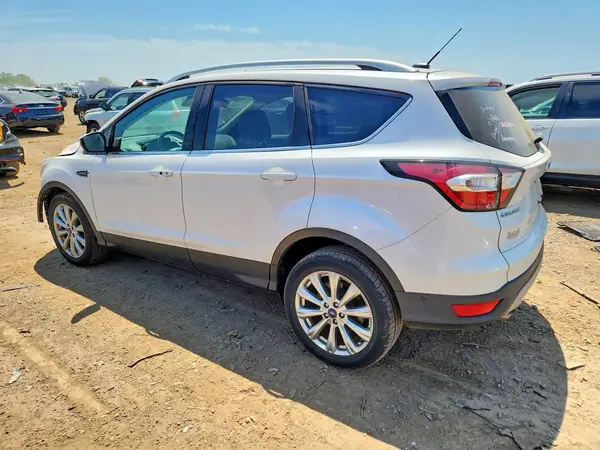 1FMCU0J90HUD36259 2017 FORD ESCAPE - Image 2