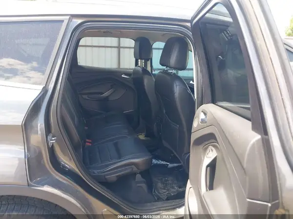 1FMCU0J90HUD94825 2017 FORD ESCAPE - Image 8