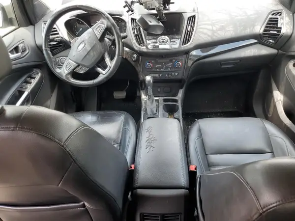 1FMCU0J90HUF01694 2017 FORD ESCAPE - Image 8