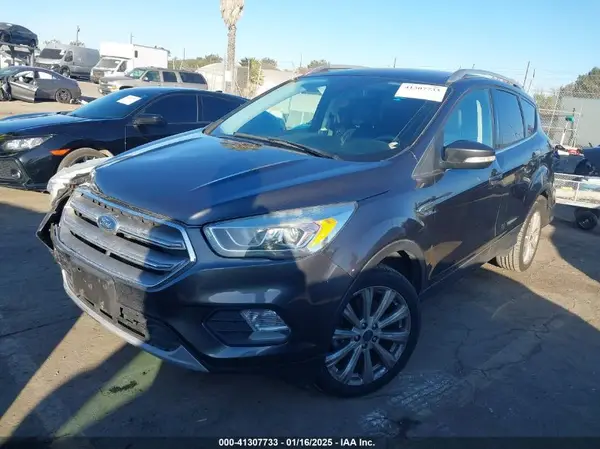 1FMCU0J90HUF11075 2017 FORD ESCAPE - Image 2