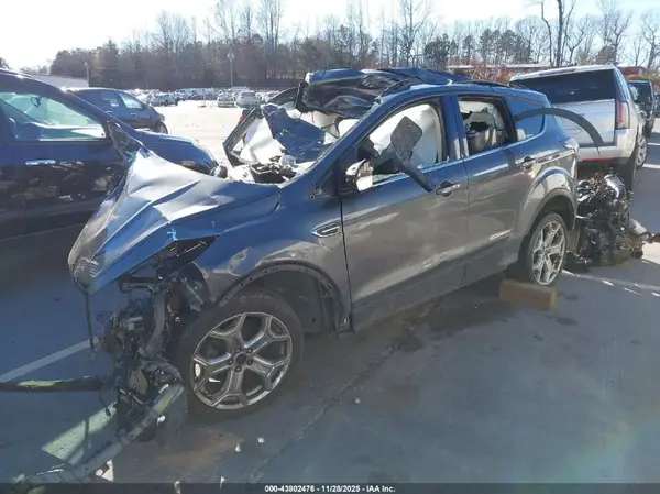 1FMCU0J90JUA52992 2018 FORD ESCAPE - Image 2