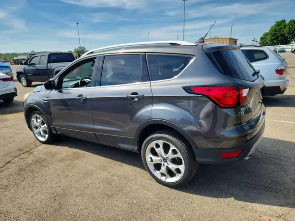 1FMCU0J90KUA56364 2019 FORD ESCAPE - Image 2