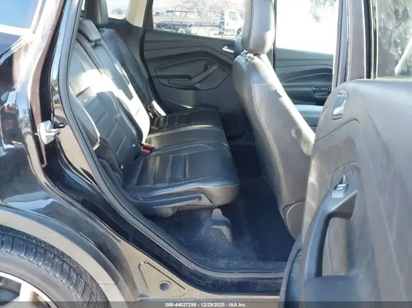 1FMCU0J90KUA81569 2019 FORD ESCAPE - Image 8
