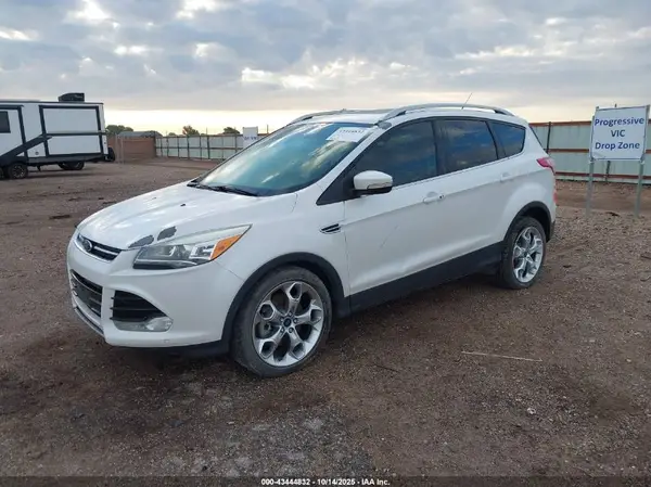 1FMCU0J91GUB06941 2016 FORD ESCAPE - Image 2