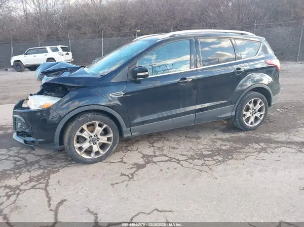 1FMCU0J91GUB36876 2016 FORD ESCAPE - Image 2