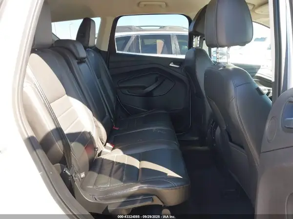 1FMCU0J91GUC14122 2016 FORD ESCAPE - Image 8