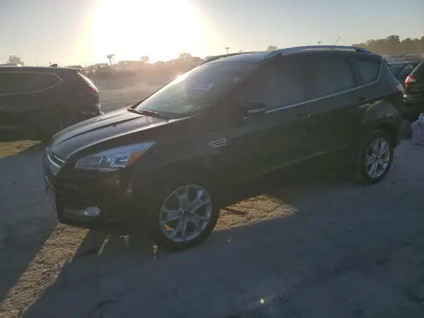 1FMCU0J91GUC38842 2016 FORD ESCAPE - Image 1