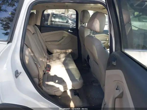 1FMCU0J91GUC42891 2016 FORD ESCAPE - Image 8