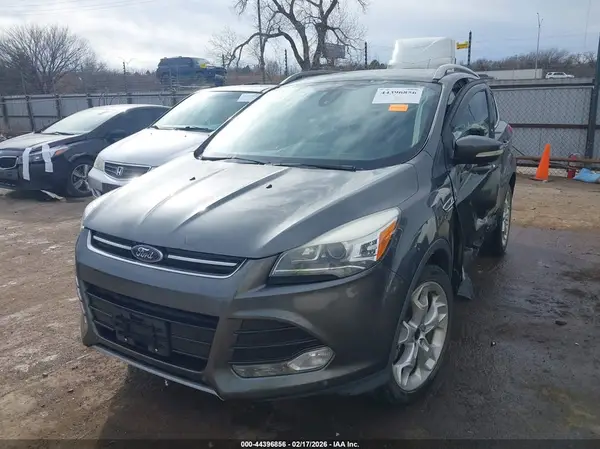 1FMCU0J91GUC57715 2016 FORD ESCAPE - Image 2