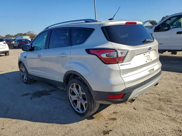 1FMCU0J91HUA08980 2017 FORD ESCAPE - Image 2