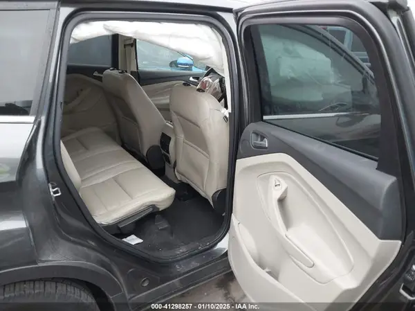 1FMCU0J91HUA25553 2017 FORD ESCAPE - Image 8