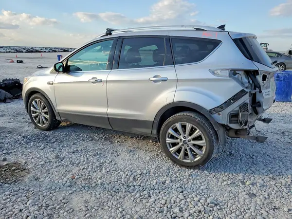 1FMCU0J91HUA64207 2017 FORD ESCAPE - Image 2