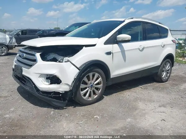 1FMCU0J91HUA72680 2017 FORD ESCAPE - Image 2