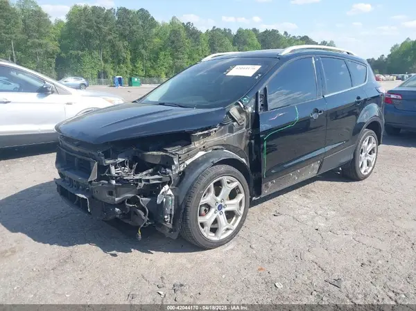 1FMCU0J91HUA75417 2017 FORD ESCAPE - Image 2