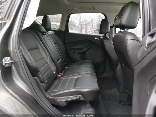 1FMCU0J91HUA76423 2017 FORD ESCAPE - Image 8