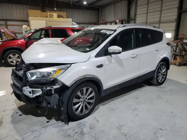 1FMCU0J91HUB65876 2017 FORD ESCAPE - Image 1