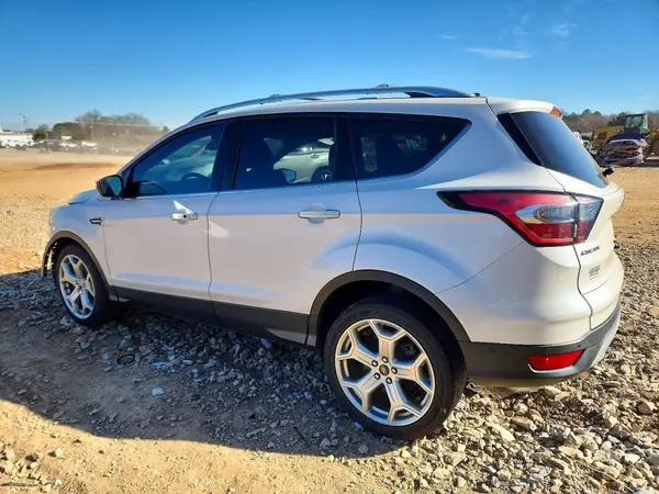 1FMCU0J91HUB95136 2017 FORD ESCAPE - Image 2