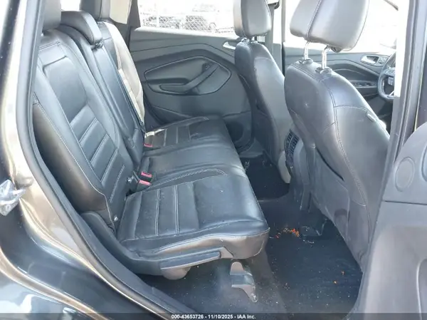 1FMCU0J91HUC00352 2017 FORD ESCAPE - Image 8