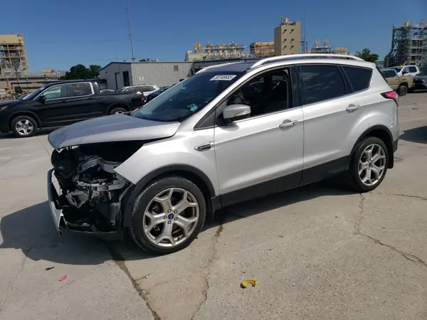 1FMCU0J91HUD40322 2017 FORD ESCAPE - Image 1