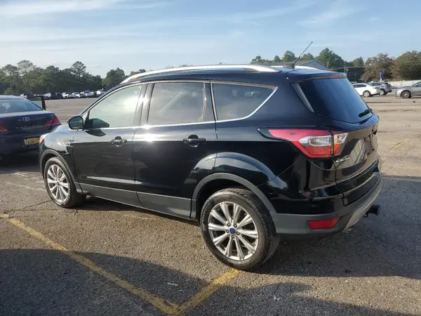 1FMCU0J91HUD73028 2017 FORD ESCAPE - Image 2