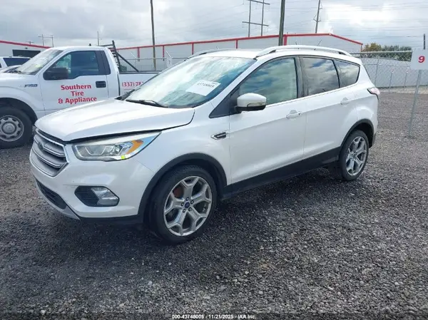 1FMCU0J91HUE56815 2017 FORD ESCAPE - Image 2