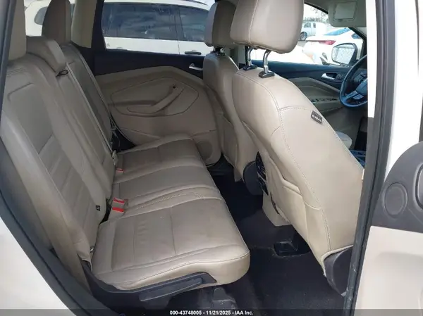 1FMCU0J91HUE56815 2017 FORD ESCAPE - Image 8