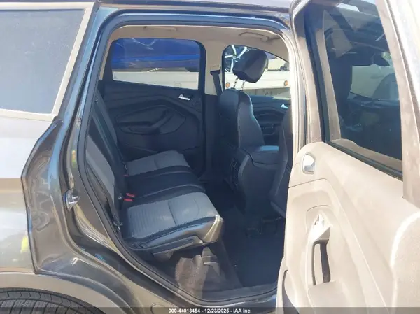 1FMCU0J91HUE85232 2017 FORD ESCAPE - Image 8