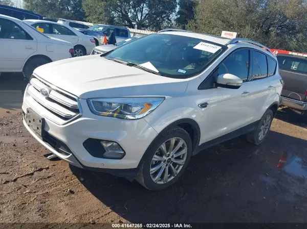 1FMCU0J91JUA22352 2018 FORD ESCAPE - Image 2