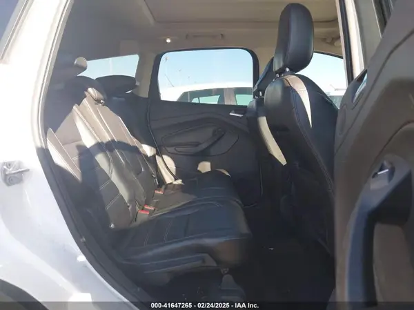 1FMCU0J91JUA22352 2018 FORD ESCAPE - Image 8
