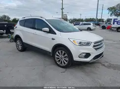1FMCU0J91JUB09300 2018 FORD ESCAPE
