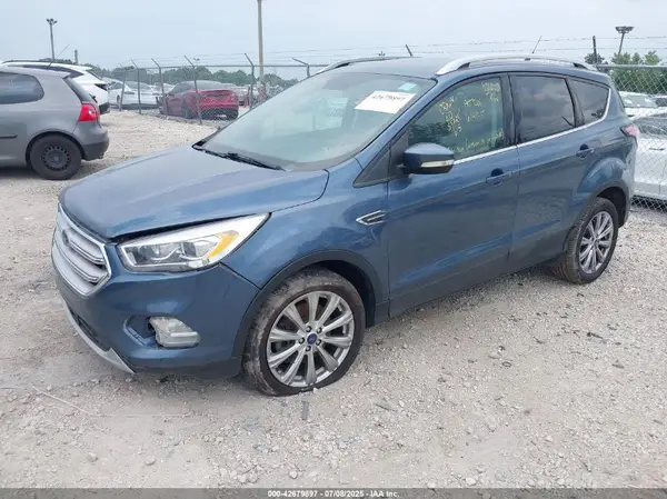 1FMCU0J91JUC00941 2018 FORD ESCAPE - Image 2