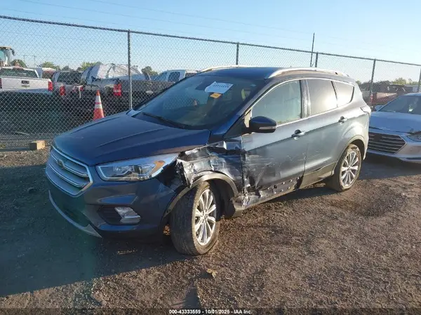 1FMCU0J91JUC94593 2018 FORD ESCAPE - Image 2