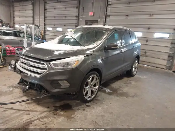 1FMCU0J91JUD47261 2018 FORD ESCAPE - Image 2