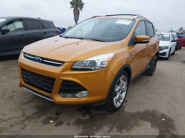 1FMCU0J92GUA11613 2016 FORD ESCAPE - Image 2