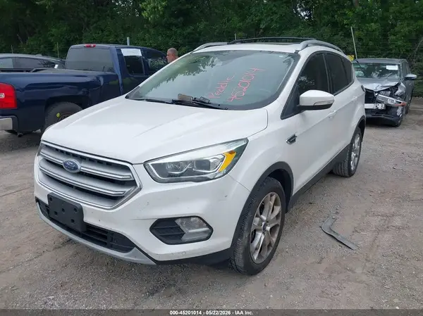1FMCU0J92HUA10284 2017 FORD ESCAPE - Image 2