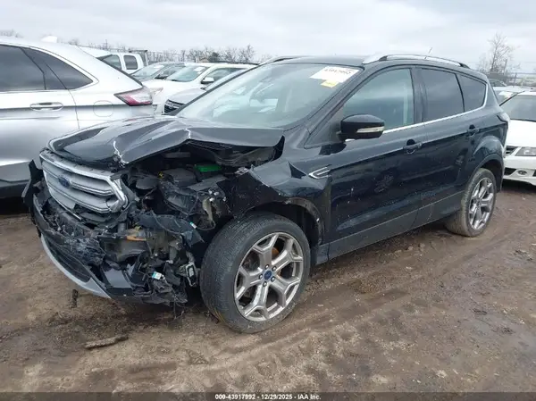 1FMCU0J92HUA11919 2017 FORD ESCAPE - Image 2
