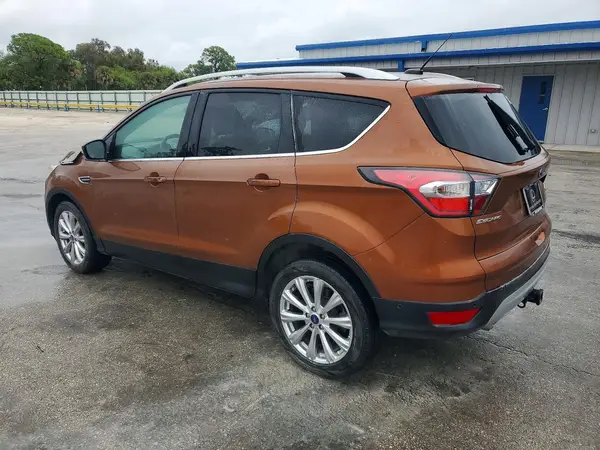 1FMCU0J92HUA58156 2017 FORD ESCAPE - Image 2
