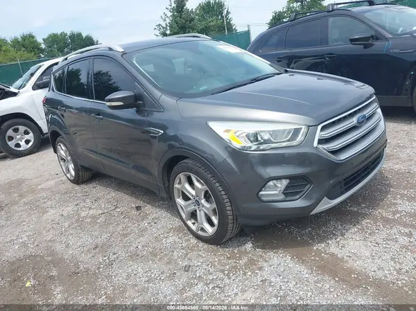 1FMCU0J92HUB76854 2017 FORD ESCAPE - Image 1