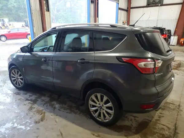 1FMCU0J92HUC13241 2017 FORD ESCAPE - Image 2