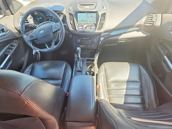 1FMCU0J92HUC22117 2017 FORD ESCAPE - Image 8