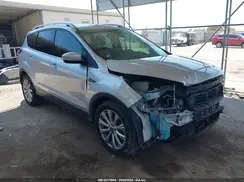 1FMCU0J92HUD84412 2017 FORD ESCAPE