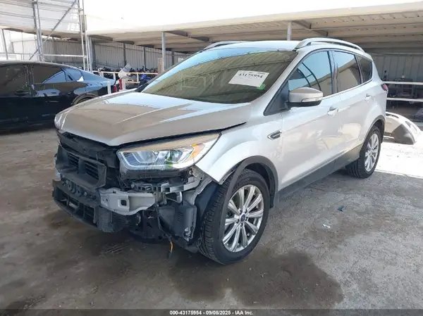 1FMCU0J92HUD84412 2017 FORD ESCAPE - Image 2