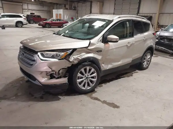 1FMCU0J92HUD90761 2017 FORD ESCAPE - Image 2