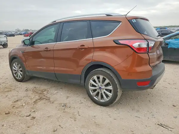 1FMCU0J92HUE71579 2017 FORD ESCAPE - Image 2